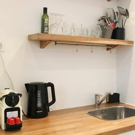 Quiet & Functional Near The Eiffel Tower Apartment Paris
