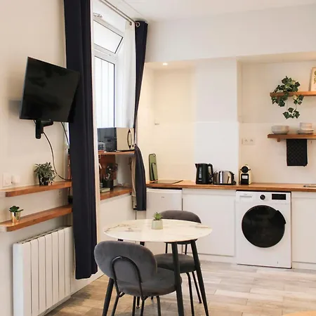Quiet & Functional Near The Eiffel Tower Διαμέρισμα *
