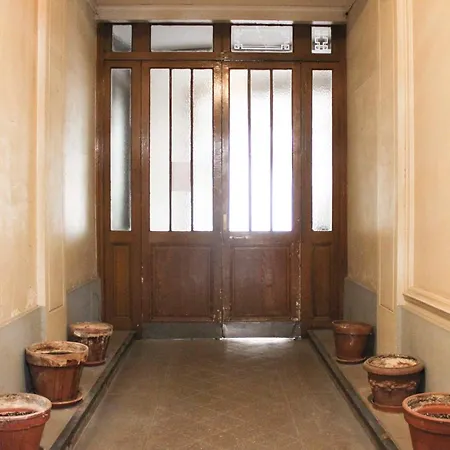 Διαμέρισμα Quiet & Functional Near The Eiffel Tower *